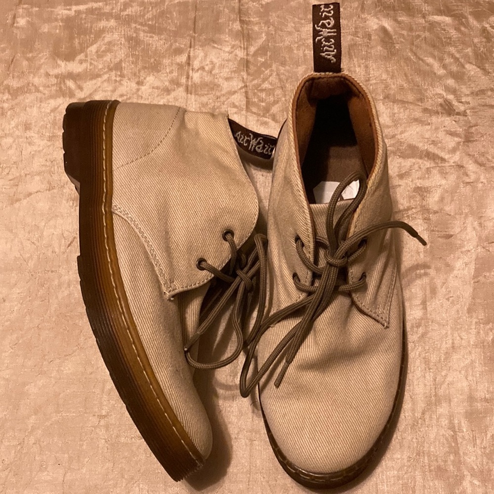 Dr. Martens Daytona Desert Sand Boots